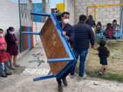 TOÑO LÓPEZ APOYA A NIÑAS Y NIÑOS CON DONACIÓN DE MOBILIARIO Y MATERIALES DIDÁCTICOS EN ESCUELAS